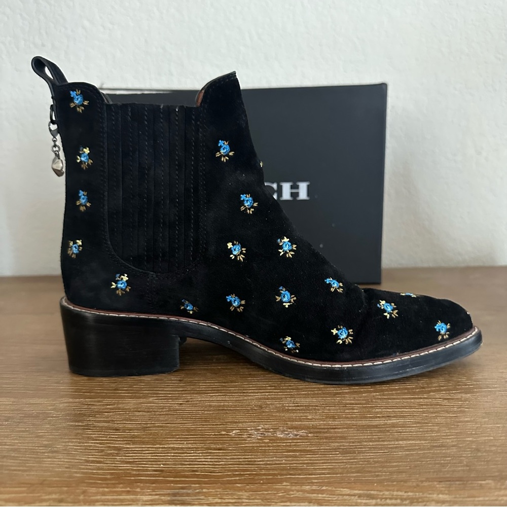 Coach Bowery Black Suede Floral Embroidery Chelsea Ankle Boots Booties Size 10 - Picture 9 of 15